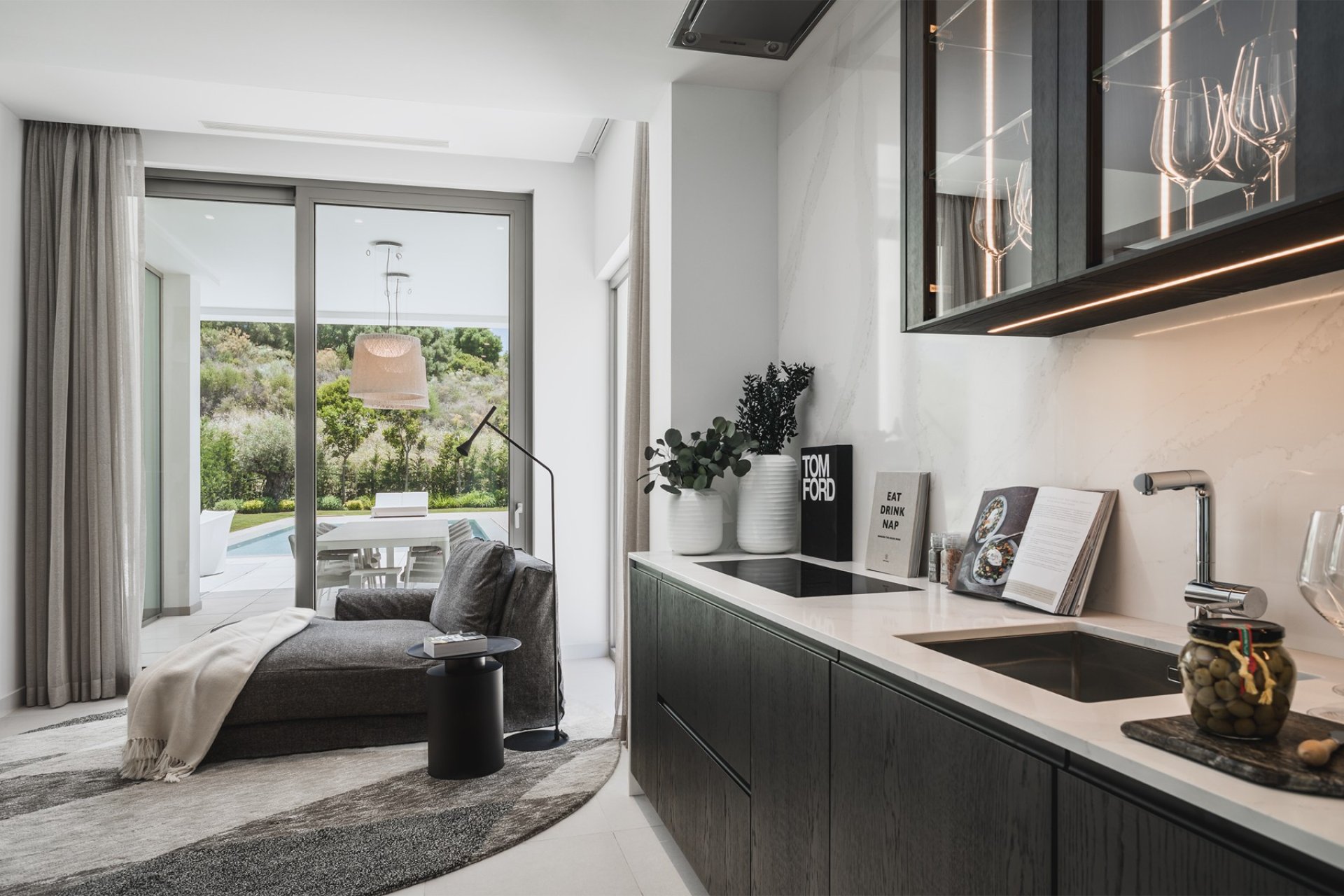 Resale - Villa - Estepoa - El Paraíso