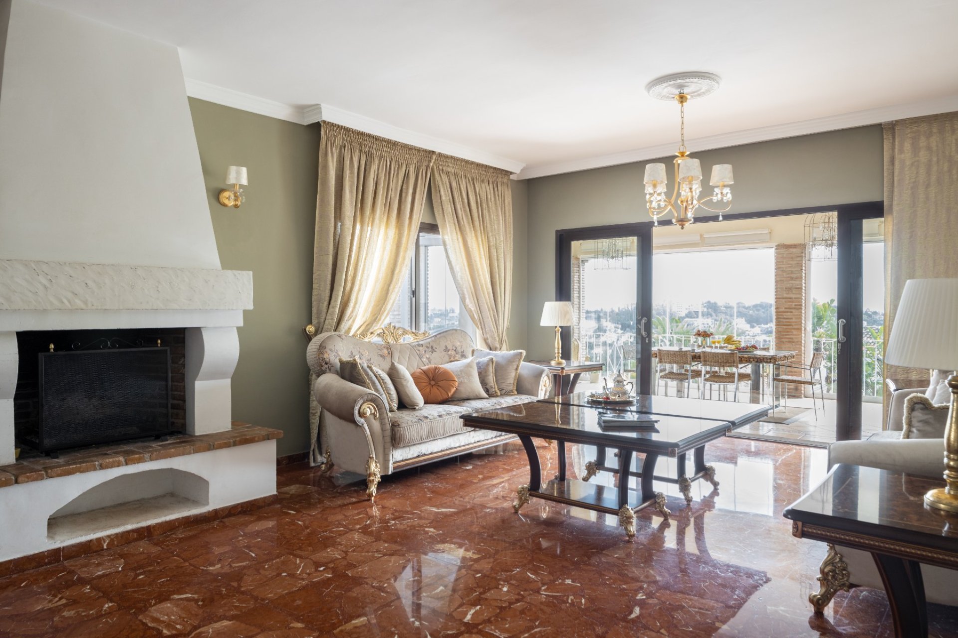 Resale - Villa - Estepoa - El Paraíso