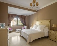 Resale - Villa - Estepoa - El Paraíso