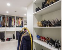 Resale - Villa - Estepoa - El Paraíso