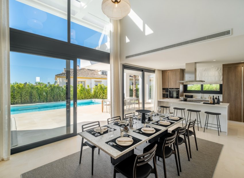 Resale - Villa - Estepoa - El Paraíso