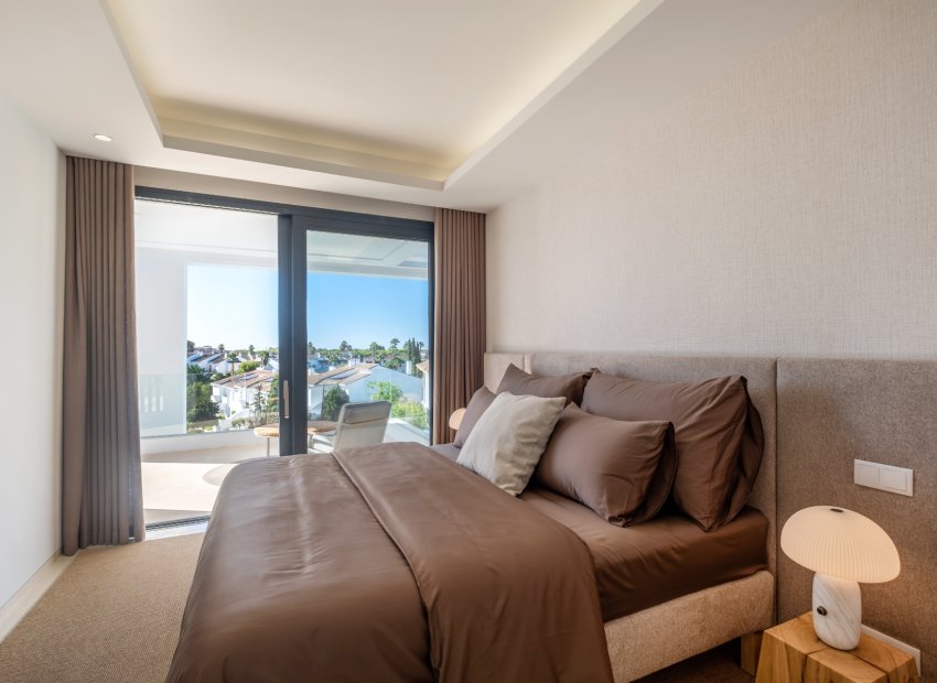 Resale - Villa - Estepoa - El Paraíso