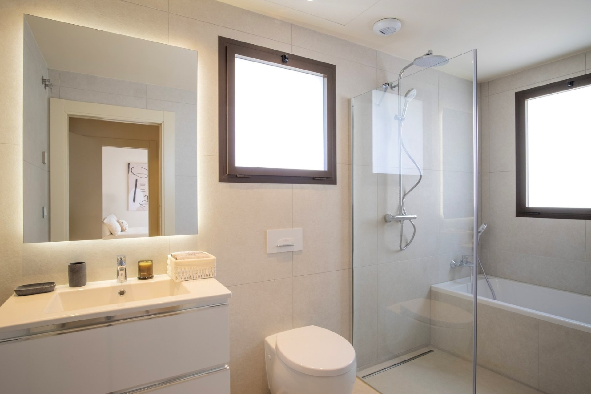 Resale - Villa - Estepoa - New Golden Mile