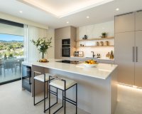 Resale - Villa - Estepoa - Selwo