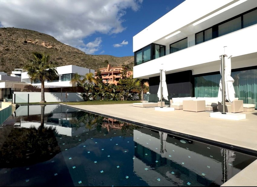 Resale - Villa - Finestrat - Cala de Finestrat