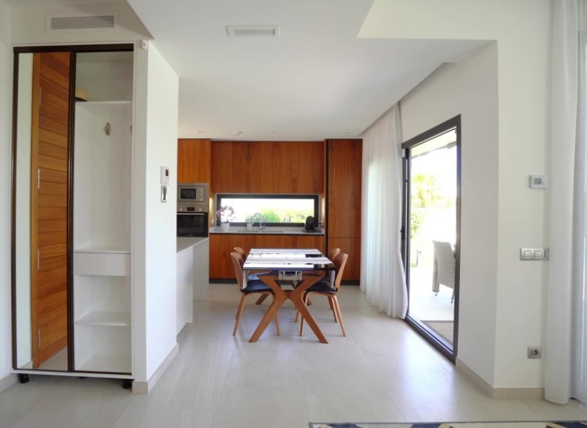 Resale - Villa - Finestrat - Golf Bahía