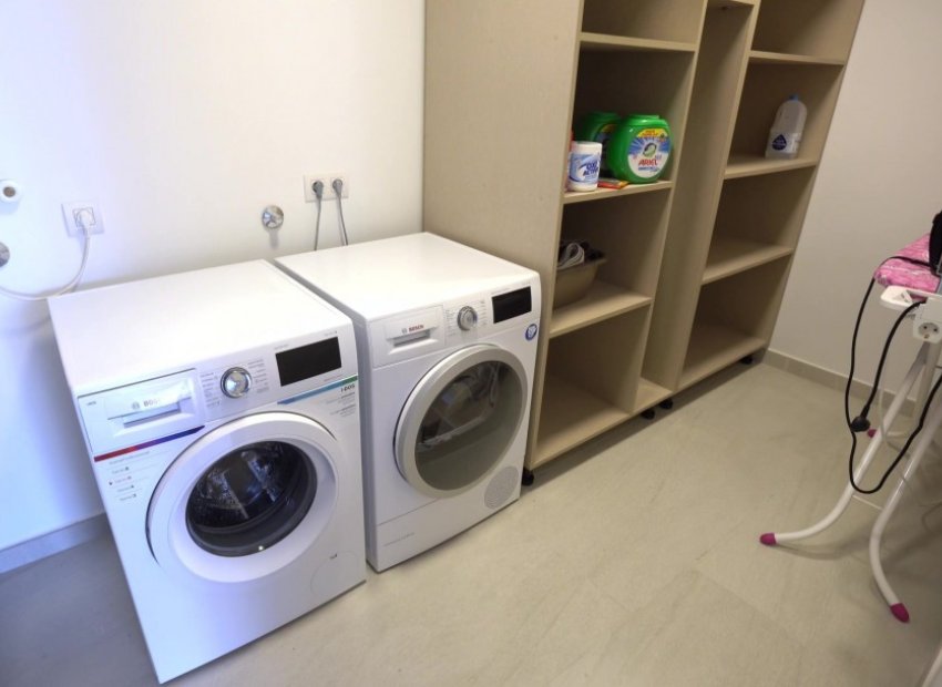 Resale - Villa - Finestrat - Golf Bahía