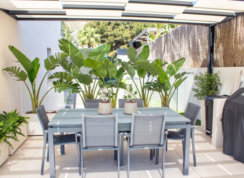 Resale - Villa - Finestrat - Sierra Cortina