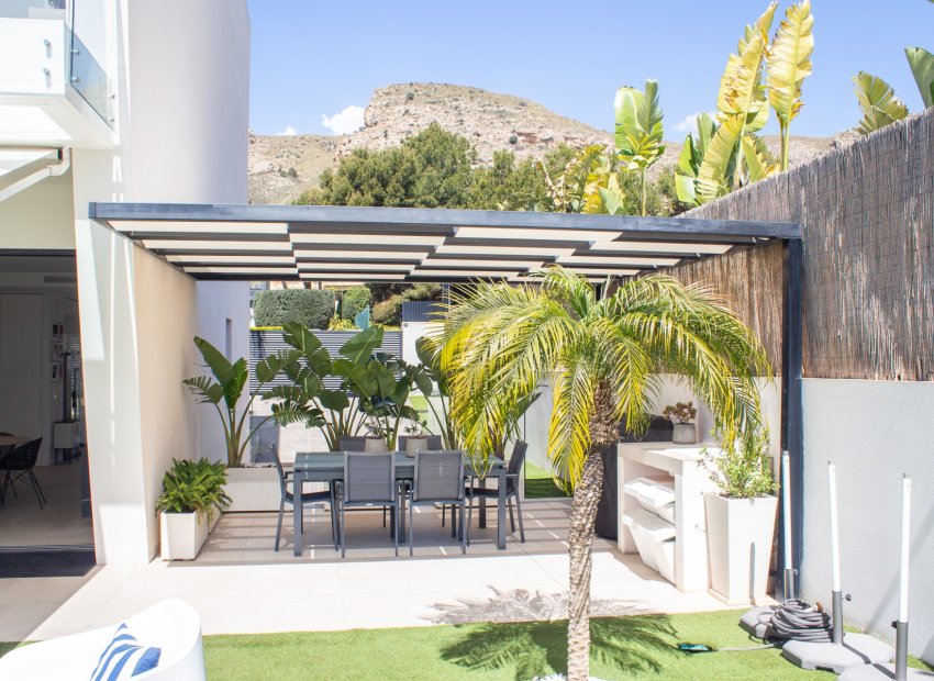 Resale - Villa - Finestrat - Sierra Cortina