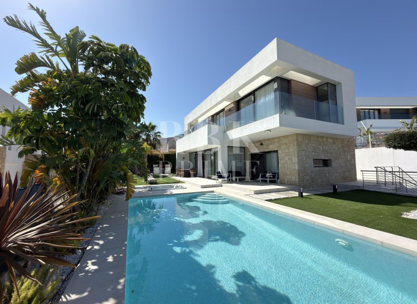 Resale - Villa - Finestrat