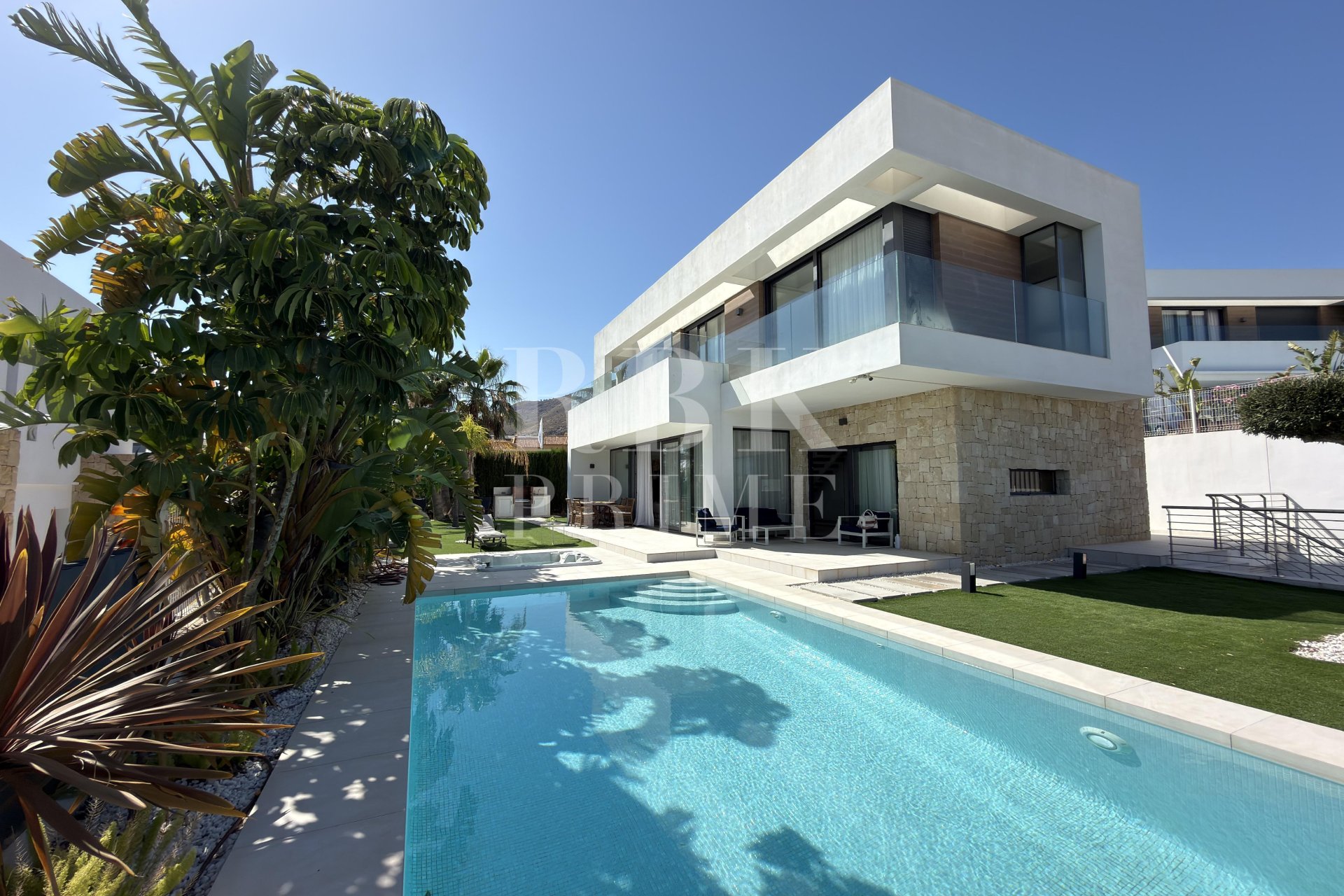 Resale - Villa - Finestrat