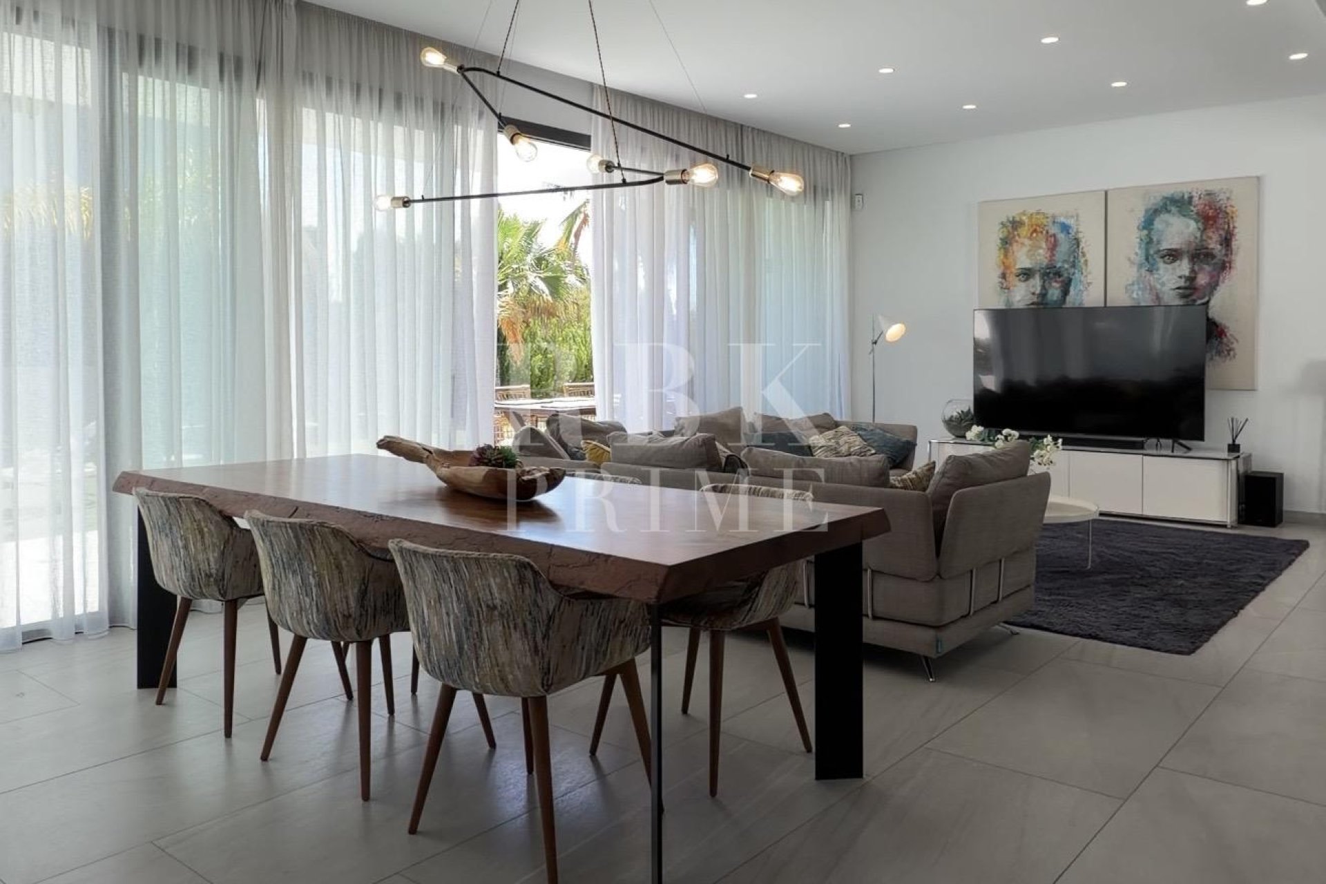 Resale - Villa - Finestrat