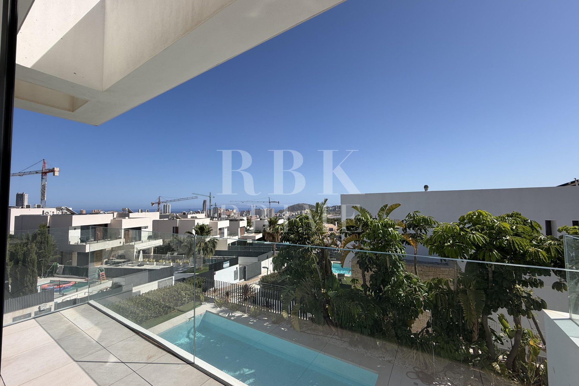 Resale - Villa - Finestrat