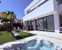 Resale - Villa - Finestrat