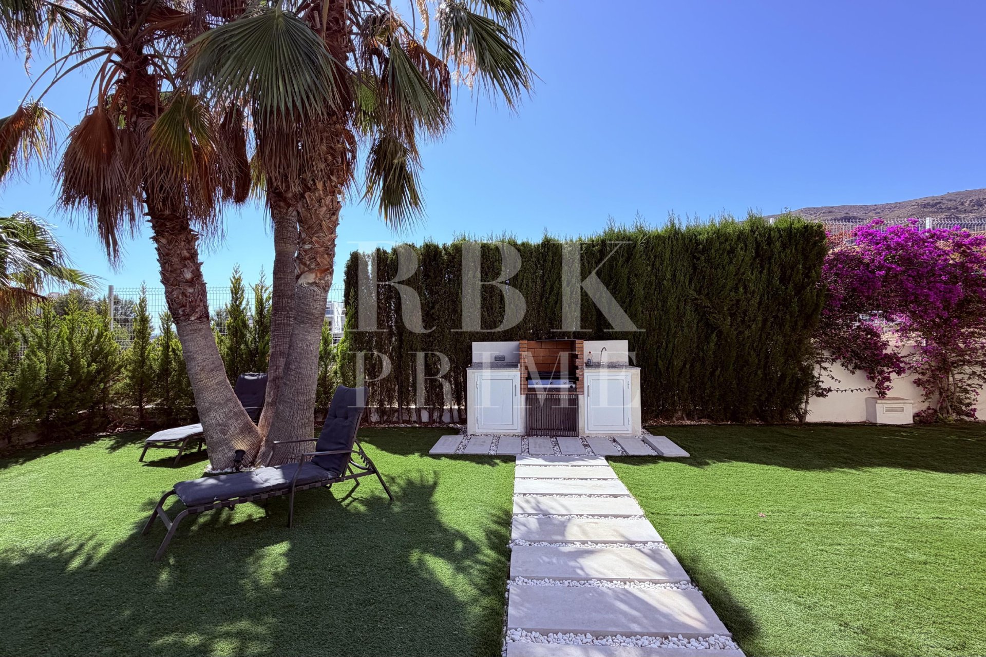 Resale - Villa - Finestrat