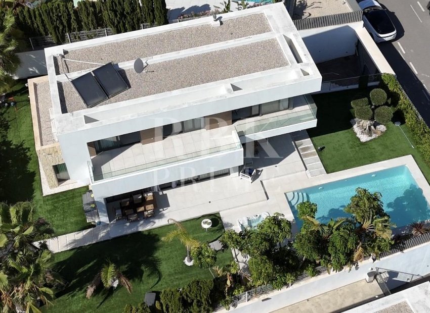 Resale - Villa - Finestrat