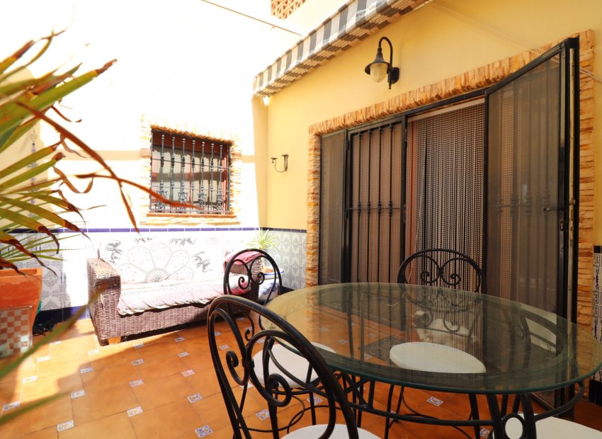 Resale - Villa - Formentera del Segura - Fincas de La Vega