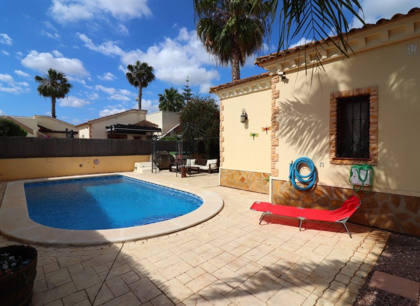 Resale - Villa - Formentera del Segura - Fincas de La Vega