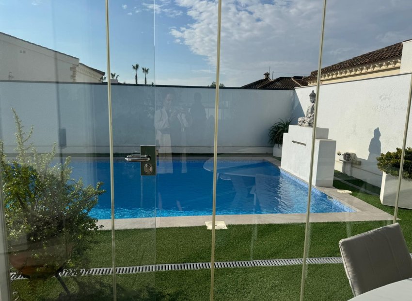 Resale - Villa - Formentera del Segura - Formentera De Segura