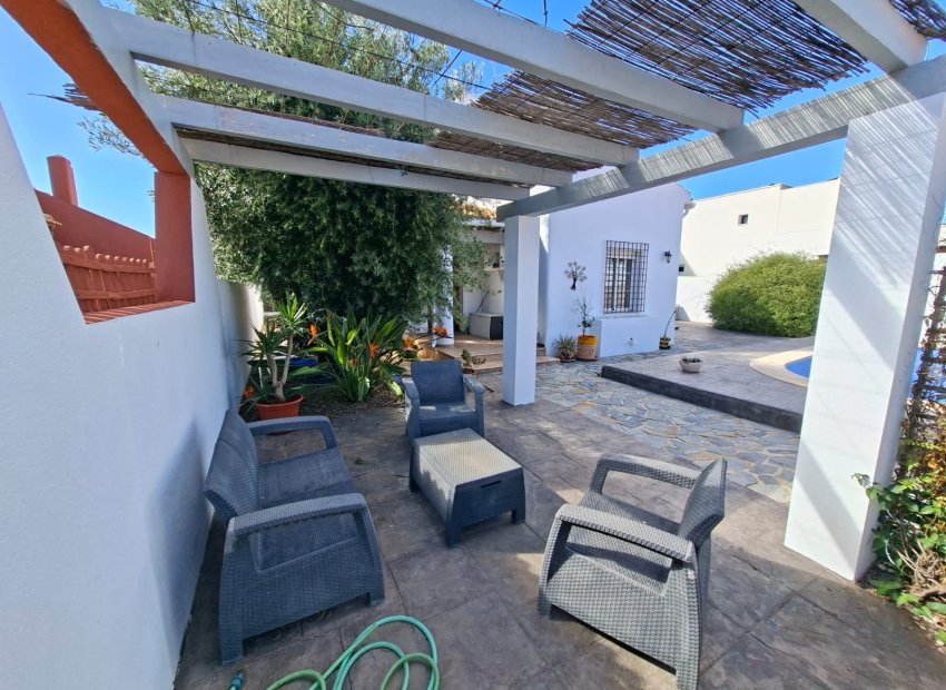 Resale - Villa - Fortuna - Urbanizacion Las Kalendas