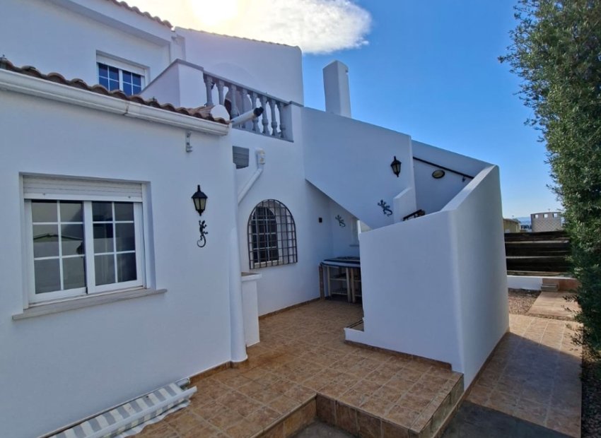 Resale - Villa - Fortuna - Urbanizacion Las Kalendas