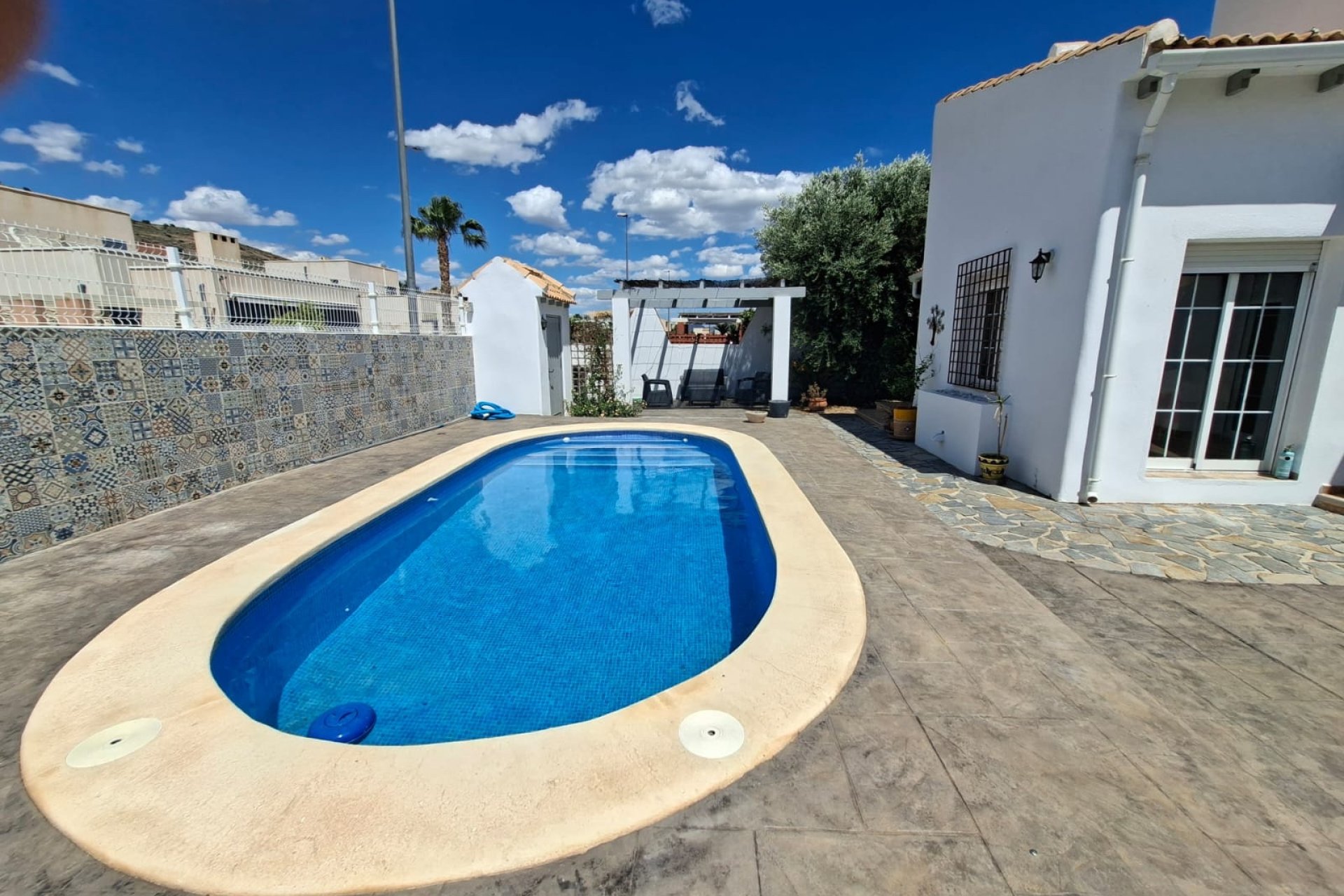 Resale - Villa - Fortuna - Urbanizacion Las Kalendas