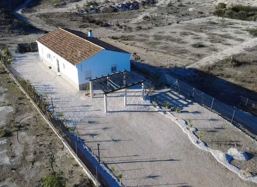 Resale - Villa - Fortuna