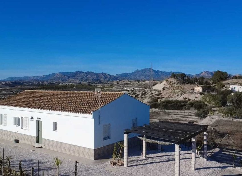 Resale - Villa - Fortuna