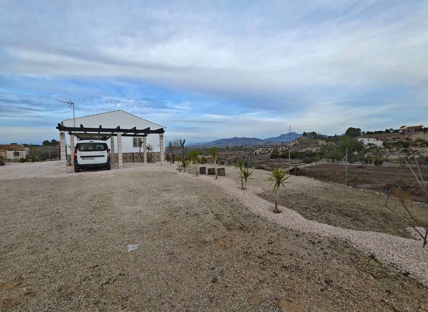 Resale - Villa - Fortuna