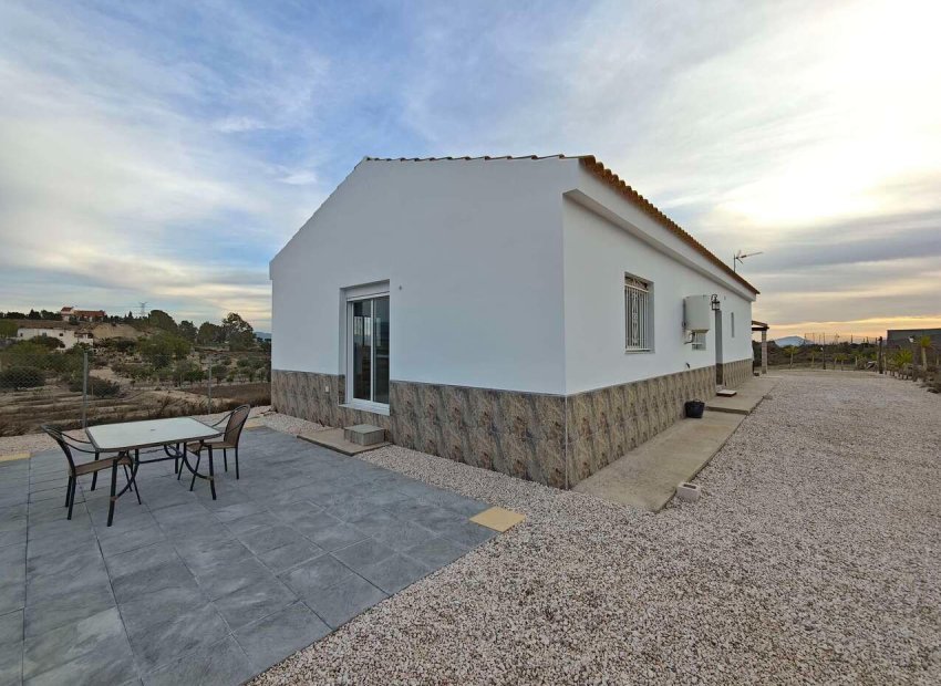 Resale - Villa - Fortuna