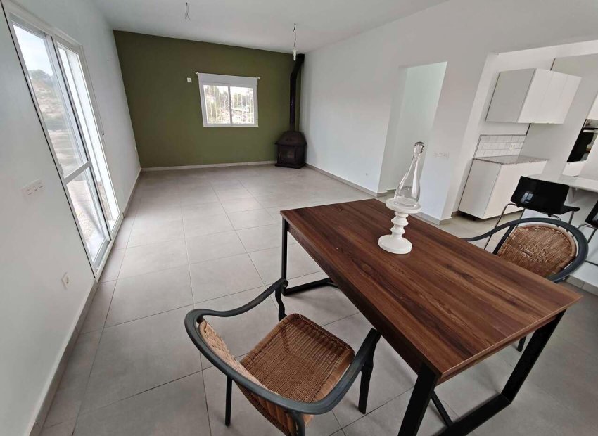 Resale - Villa - Fortuna