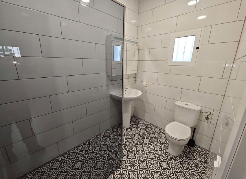 Resale - Villa - Fortuna