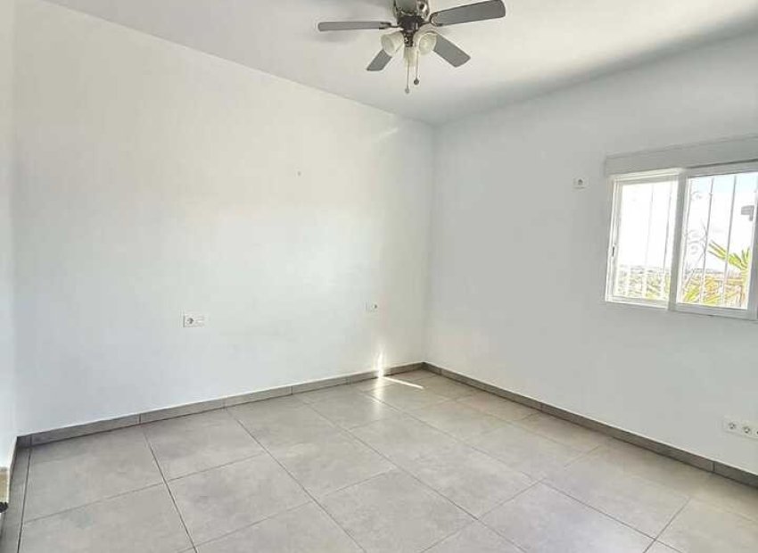 Resale - Villa - Fortuna