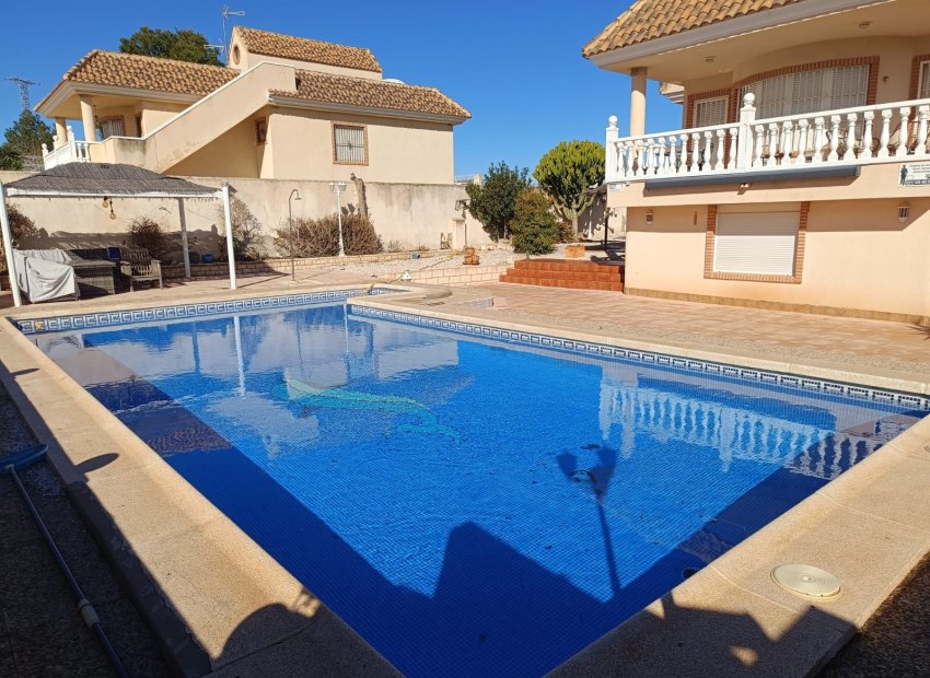 Resale - Villa - Fortuna