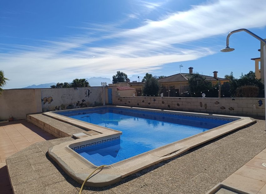 Resale - Villa - Fortuna