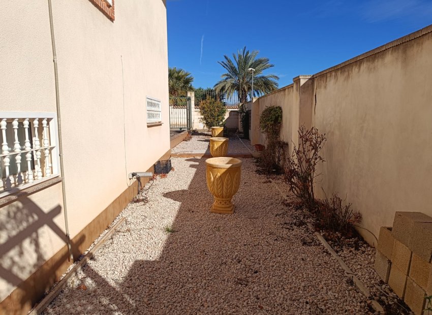 Resale - Villa - Fortuna