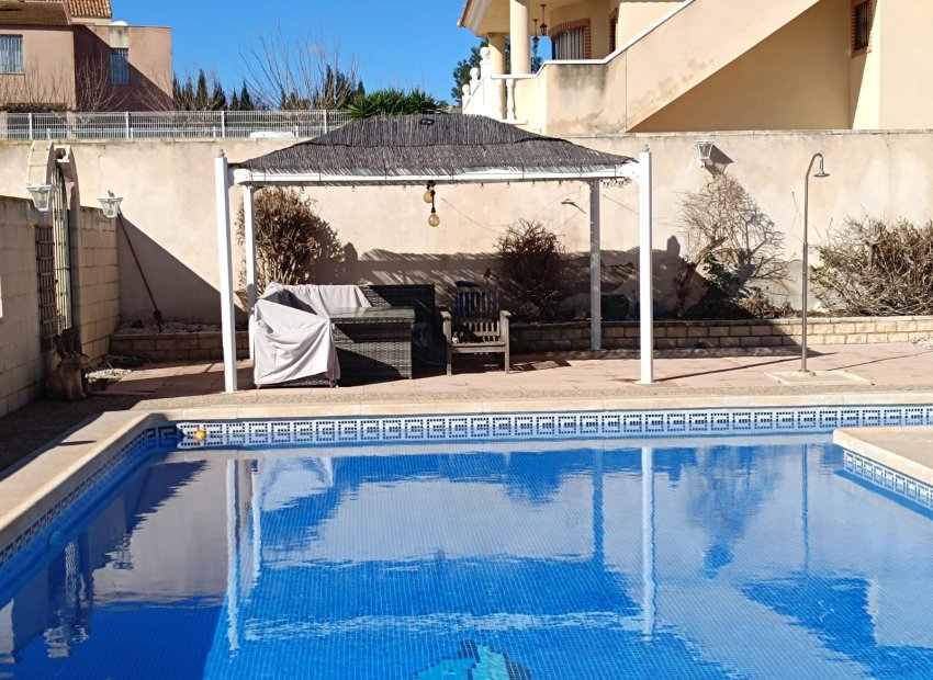 Resale - Villa - Fortuna