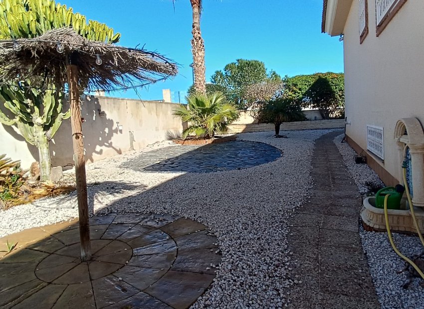 Resale - Villa - Fortuna