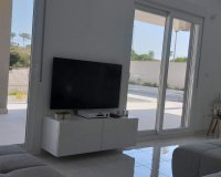 Resale - Villa - Gran Alacant