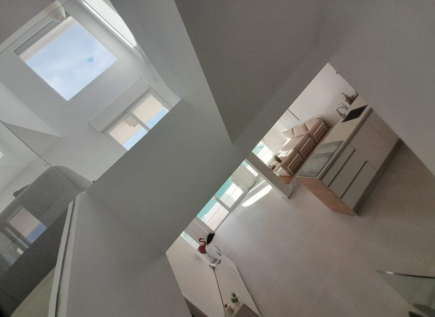 Resale - Villa - Gran Alacant