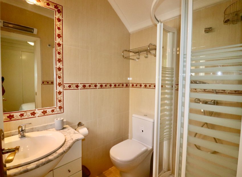 Resale - Villa - Guardamar del Segura - El Raso