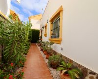 Resale - Villa - Guardamar del Segura - El Raso