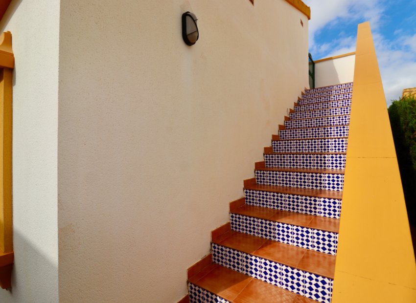 Resale - Villa - Guardamar del Segura - El Raso