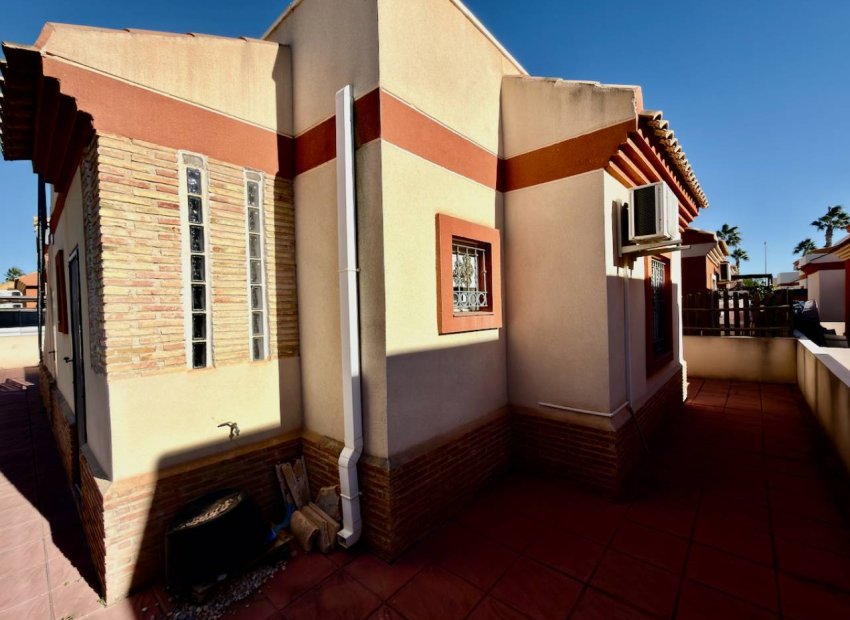 Resale - Villa - Guardamar del Segura - El Raso