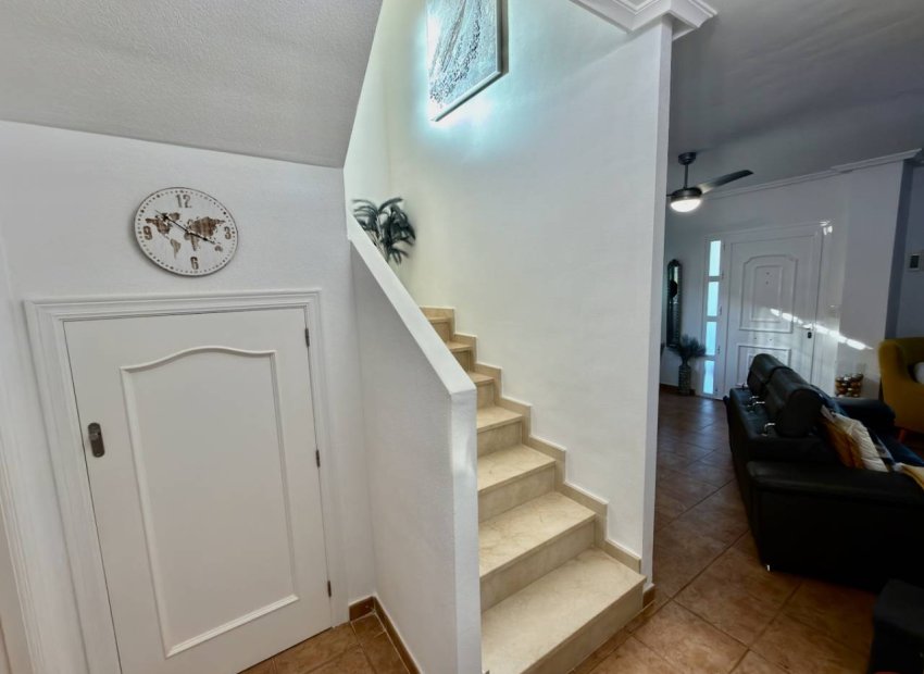 Resale - Villa - Guardamar del Segura - El Raso