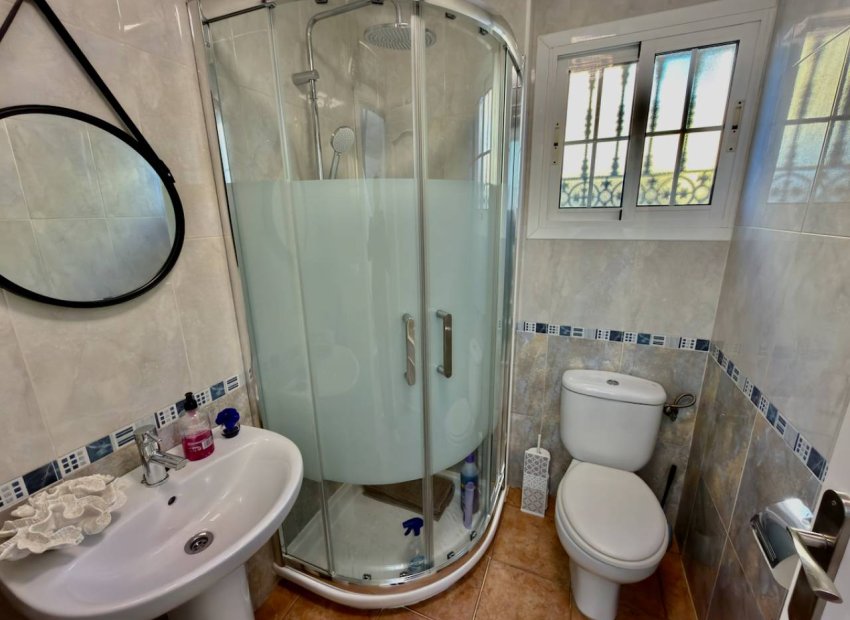 Resale - Villa - Guardamar del Segura - El Raso