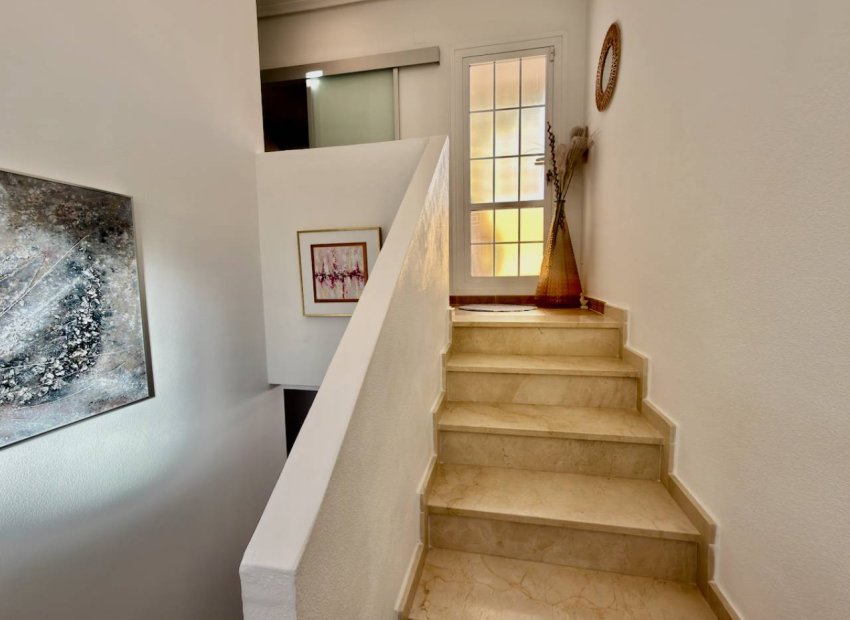 Resale - Villa - Guardamar del Segura - El Raso