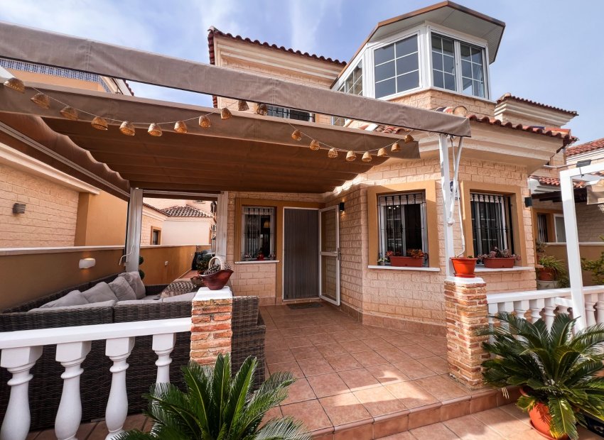 Resale - Villa - Guardamar del Segura - El Raso