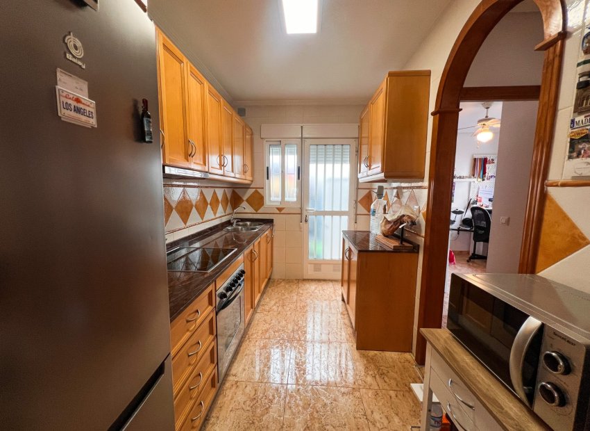 Resale - Villa - Guardamar del Segura - El Raso