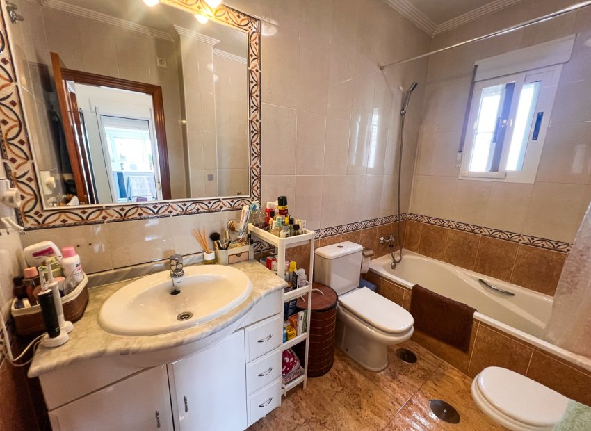 Resale - Villa - Guardamar del Segura - El Raso